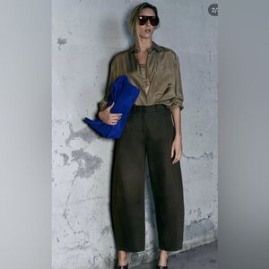 NWT Zara Barrel Jeans